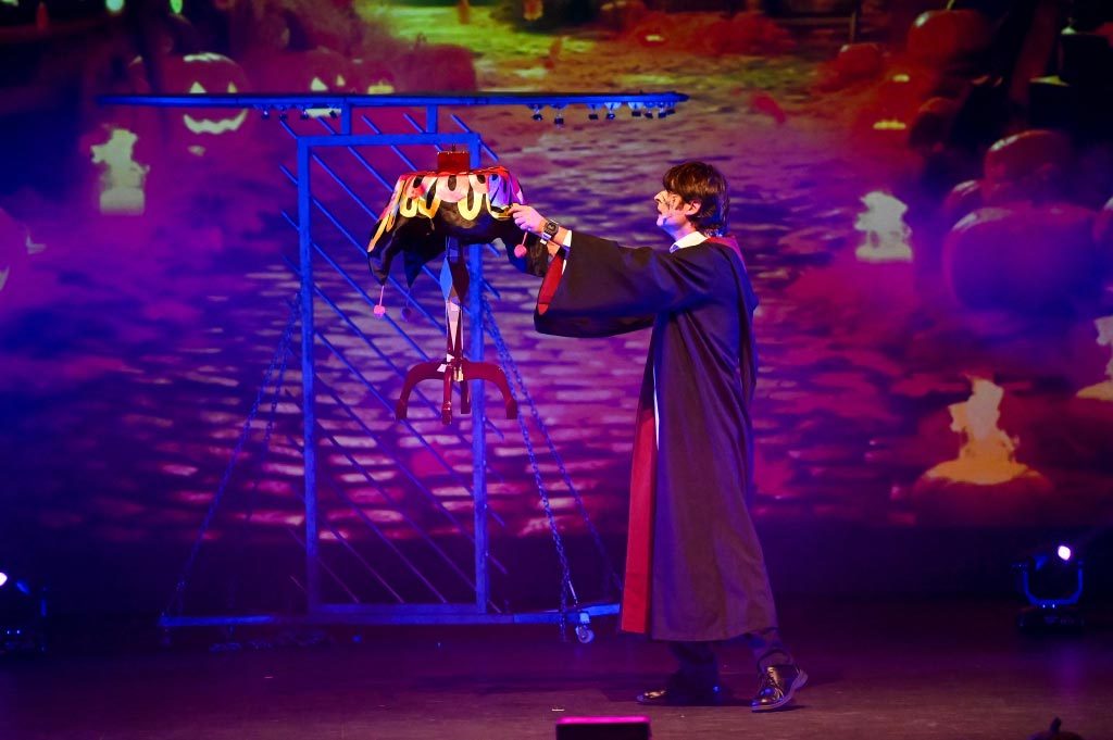 truco-o-trato-especial-halloween-auditorio-baranain-img13-1024x681
